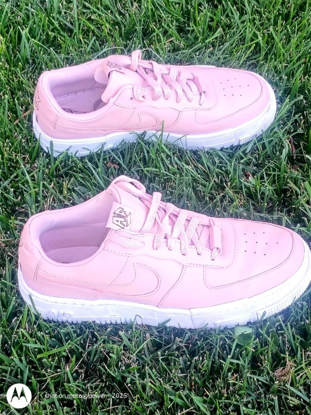 Nike Air Force 1 Pixel Particle Beige 8.5 - Image 2